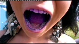 Embarrassing Bodies Dentist - Check-ups at Wakestock Festival!