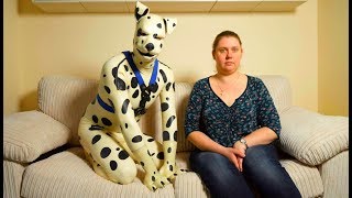 Чё за...!?МУЖЧИНЫ КОТОРЫЕ ЛЮБЯТ ПЕРЕОДЕВАТЬСЯ В СОБАК