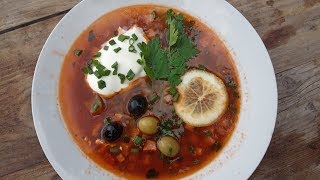 Солянка в казане на костре