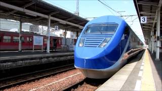 JR四国 多度津駅 瀬戸の花嫁 フリーゲージトレイン 2013.4