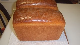 Белый хлеб на ржаной закваске