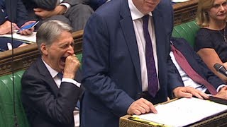Philip Hammond yawns his way through PMQs