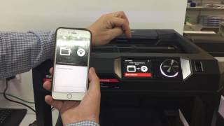 MakerBot Replicator + Unboxing and Setting Up