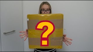 Что в коробке? Распаковка посылки!