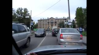 Дополнительные секции на светофоре и проезды перекрестков.