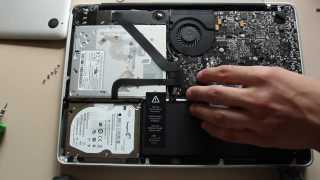 Чистка MacBook Pro 13 от пыли.