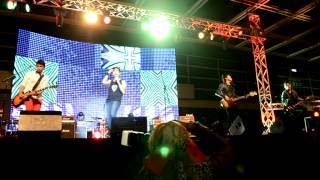 HIJAU DAUN - SETIAP DETIK Live In Hongkong