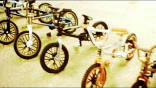 Flick Trix - Dirt Ramp Set