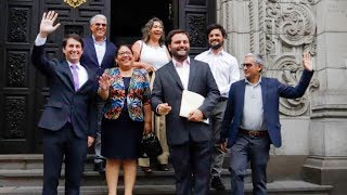 Partido Morado llega a Palacio para diálogo con presidente Martín Vizcarra