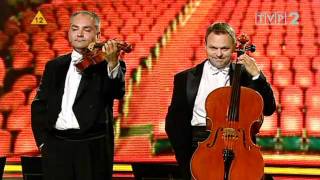 Grupa MoCarta  -  Kwartet na cztery ręce