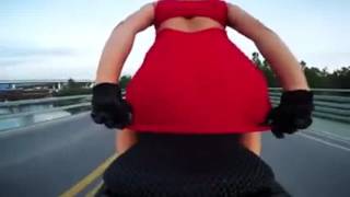 Жопа на мотоцикле (18+)