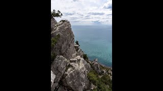 Походы и экскурсии по Крыму поселок Симеиз гора Кошка и скала Дива