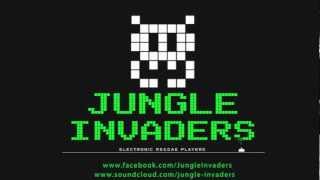 Soom T meets Jungle Invaders - Alright