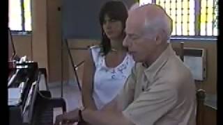 Sergio Fiorentino plays Debussy L'isle joyeuse (1988) - video -