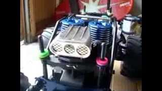 (KYOSHO GIGA CRUSHER DF) PART1 WILD PANTHER 30CXP DUAL ENGINE MONSTER,UNPACKING AND BREAK IN