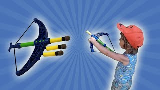 Мальчик стреляет из лука/Children's games. Boy shoots a bow МанкитуИгры #  8