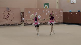 Цибуля София и Щербакова Даша 10.01.2016 Художественная гимнастика. "Новый Год 2016"