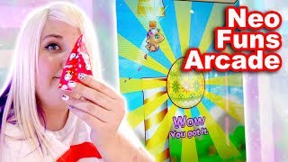 Mystery prize arcade game at NeoFuns arcade!