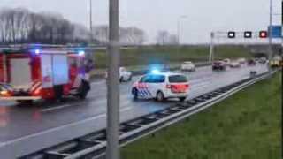 Aankomst Brandweer bij aanrijding op de A13