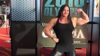 FBB Helle Trevino: Posing at the Olympia Expo