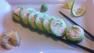California roll en pepino  sin arroz y sin alga [nori]