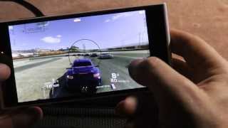 Игры на iNEW V3: Birds Go, Dead Trigger 2, Real Racing 3