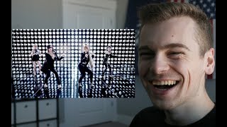 MODEL BOM (2NE1 - 내가 제일 잘 나가(I AM THE BEST) M/V Reaction)