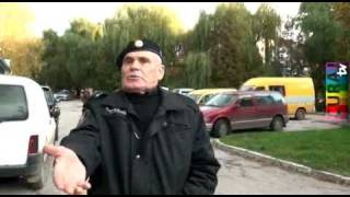 Curaj.TV - Sandu Panuş încolţit din trei părţi