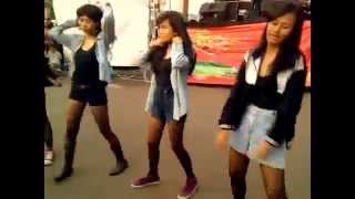 Modern Dance Indonesia - At Plaza Borobudur Ciledug