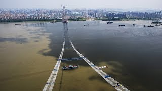 World’s largest double deck suspension bridge over the Yangtze river