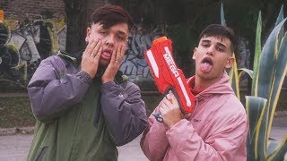 Amso Shiny, Tomito Hill - Airbag (Video Oficial)