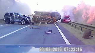 ДТП в Ярославской области на 115 километре трассы М-8