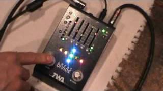 Octaver - Guitar & Bass Octave Pedal - TWA Great Divide Octave Divider