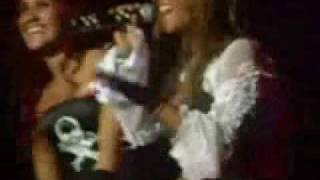 Anahi y Dulce - Algun Dia em San Sebastian