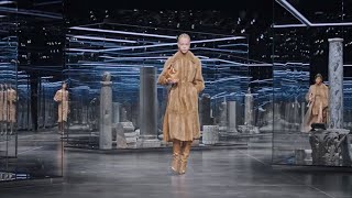 What's Up Fendi par Kim Jones- Défilé Automne/Hiver 2021/22