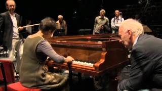 Maria João Pires on old fortepiano plays Chopin Piano Concerto no. 2, 1 Maestoso (part)