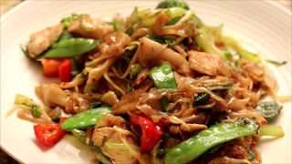 Stir-Fry Rice Noodle With Brown Sauce...Simple And Easy!!!