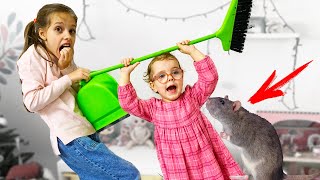 Кого поймали София и Милаша в доме? Как прогнали девочки гостей?!