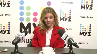 Видеочат со звездой на МУЗ-ТВ: Юлианна Караулова