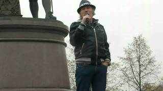 14 - БЕГУНОВ Владимир, митинг, Екатеринбург, 25.09.2010.VOB