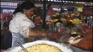 Otavalo, Ecuador:  Fast Food in Otavalo with Srta. Piedad Chirán