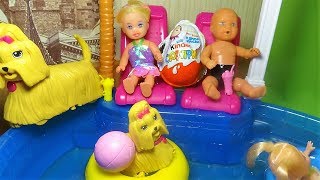 Катя и Макс. Макс выгнал детей из бассейна. Мультик.