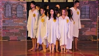 גימנסיה גן נחום - טקס יום השואה 2013