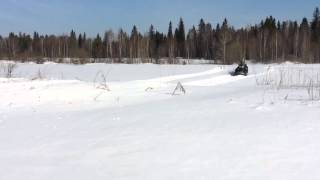 Прыгаем на снегоходах Stels Расомаха