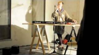 Grimes - Night Fog Reader - Yours Truly session (Vanessa)
