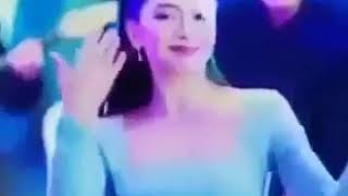 للي بيرقص على جرحي والله محشش على قبره