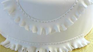 How to Make Fondant Ruffles - Fondant Frills
