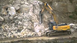 Hyundai Robex 360LC-7 with hydraulic hammer