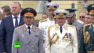 Владимир Путин поздравил моряков с Днем ВМФ