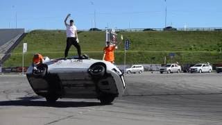 LADA Автородео. Замена колёс у Lada Vesta на ходу.
